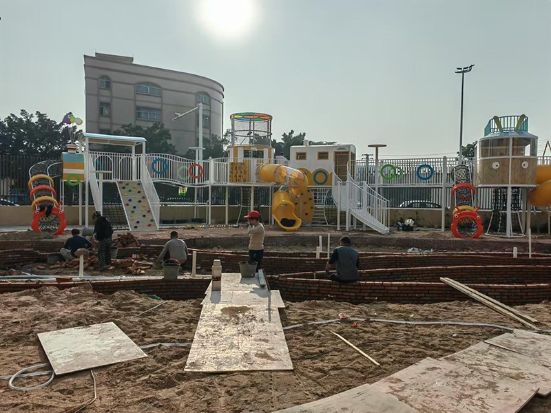 幼兒園室外游樂設(shè)施設(shè)計(jì)效果