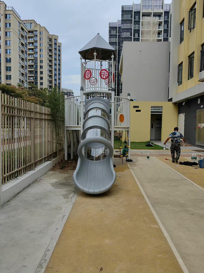 幼兒園戶外活動(dòng)區(qū)游樂設(shè)備