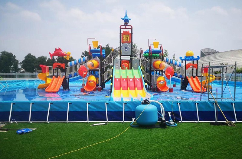 水上玻璃鋼滑梯