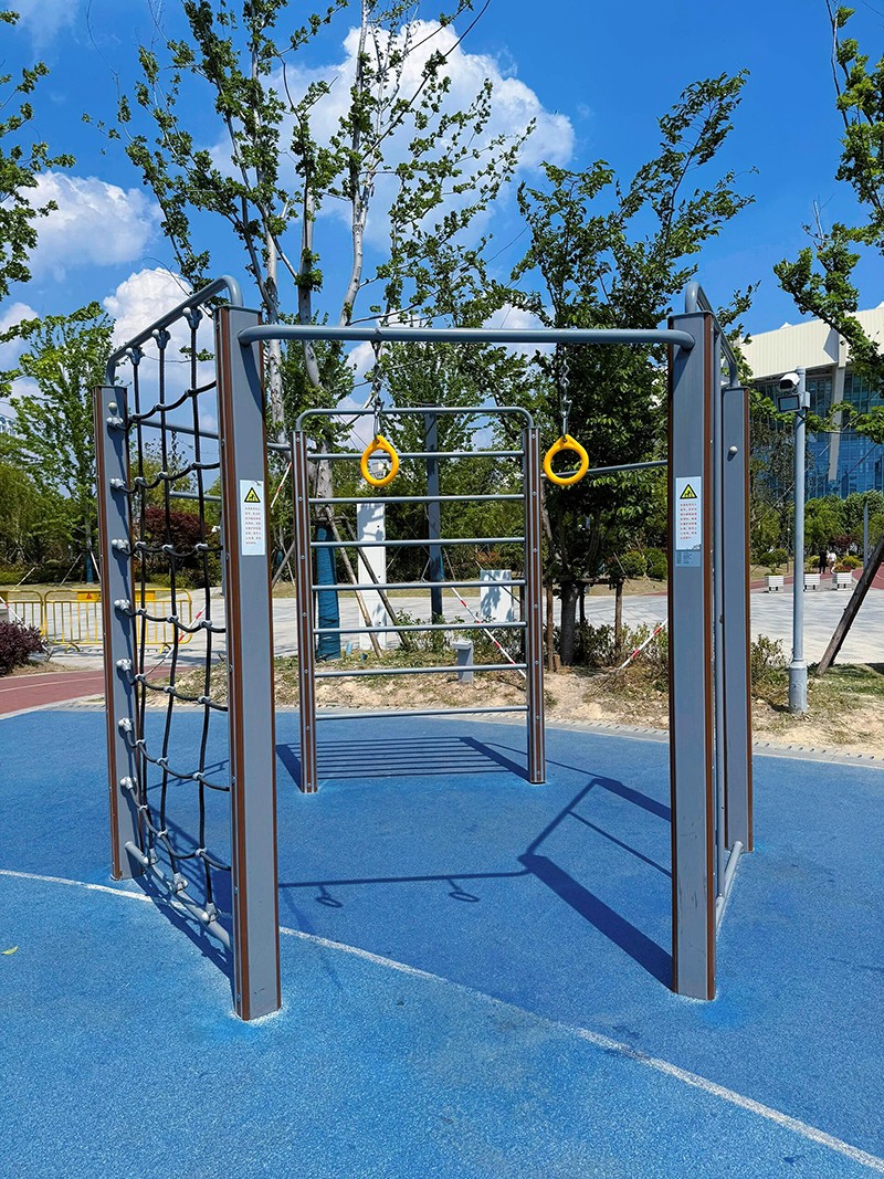 兒童樂園無動力設(shè)備項目攀爬架