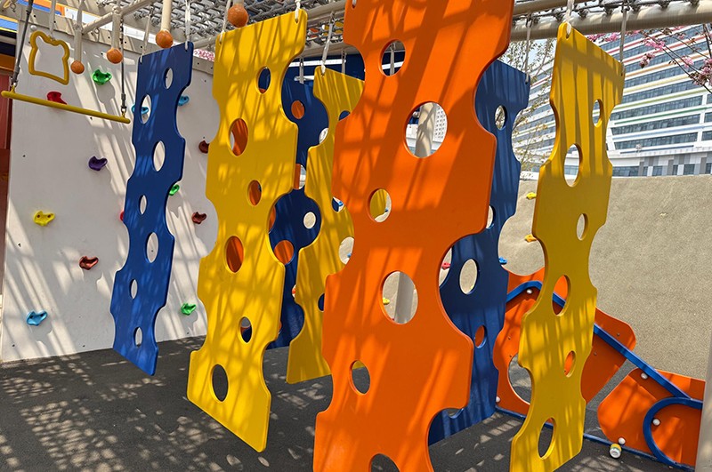 景區(qū)無動力游樂設(shè)備